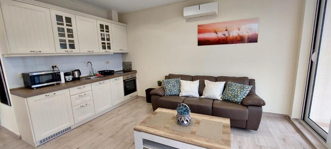 Bay Of Kotor View Apartment With Pool Prčanj المظهر الخارجي الصورة