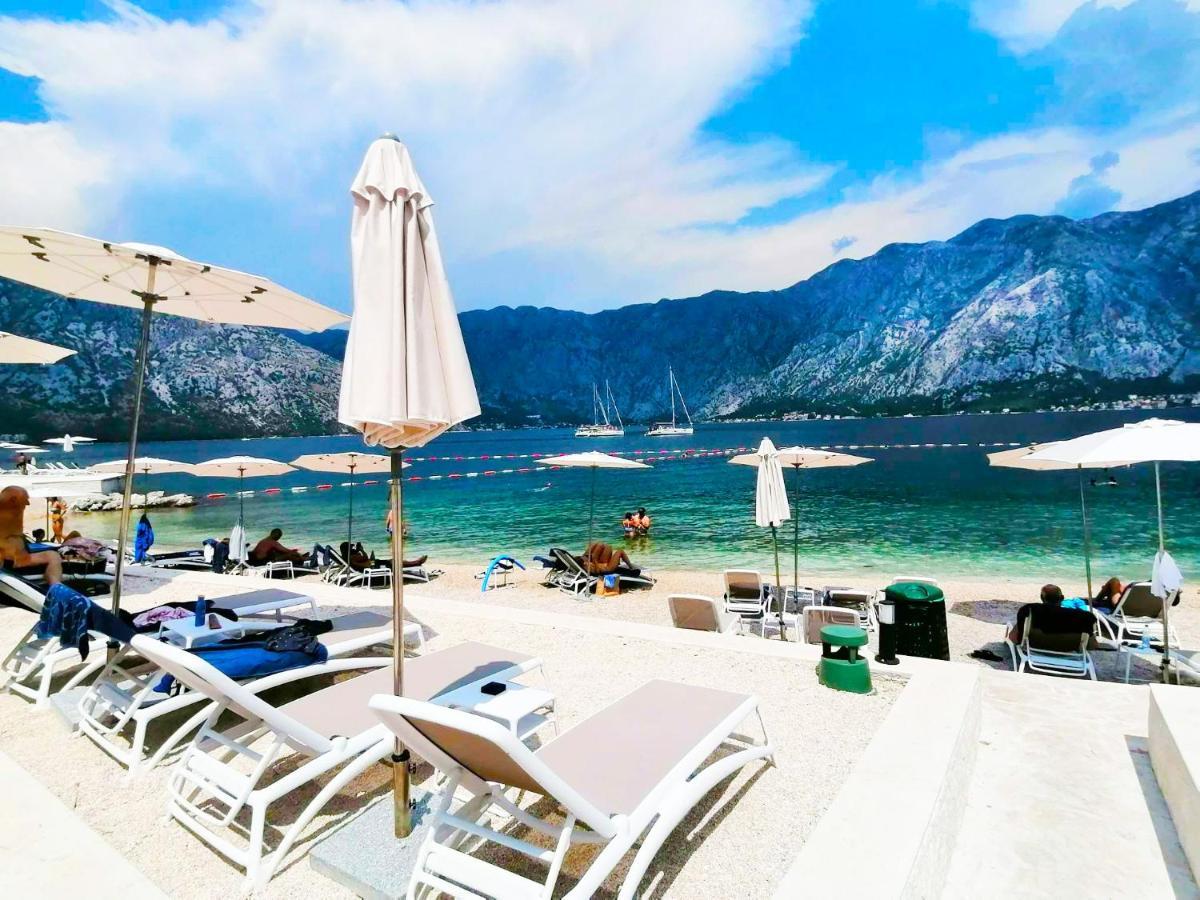 Bay Of Kotor View Apartment With Pool Prčanj المظهر الخارجي الصورة